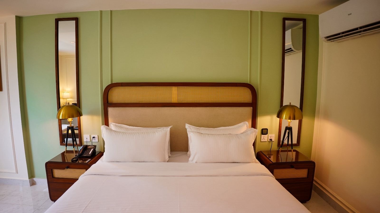 Atlas Hotel classic room