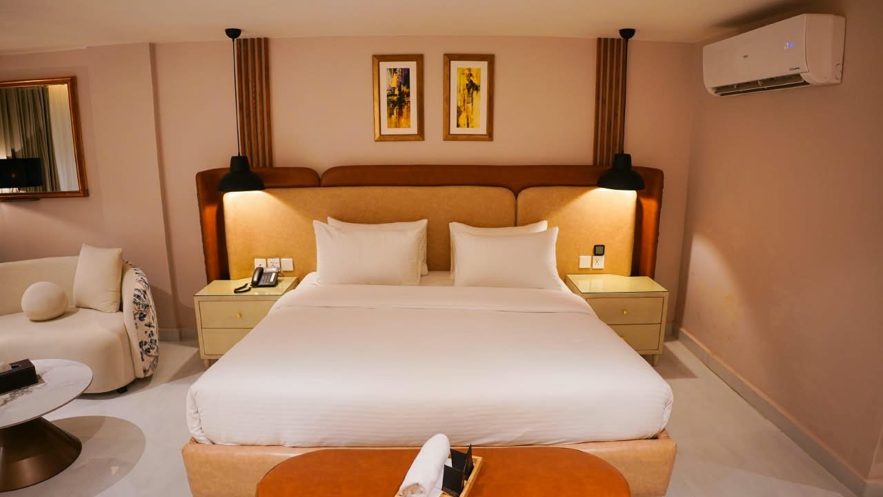 Atlas Hotel luxury room with jacuzzi